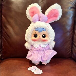 400% Samuel White Rabbit